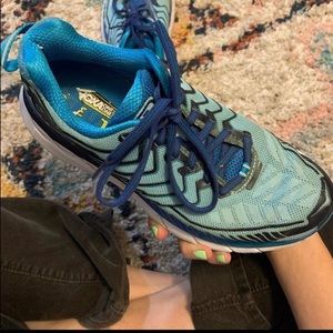 Women’s Hoka Clifton 4